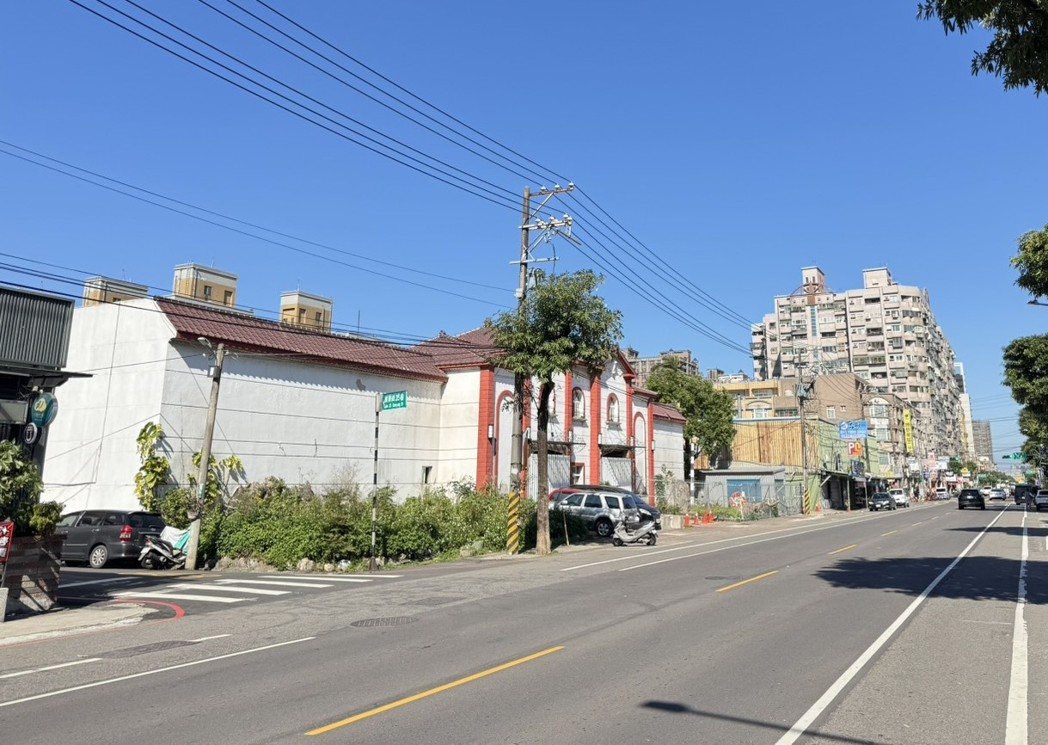 建商以10億買下桃園市八德一間汽車旅館。圖／台灣房屋八德東勇店提供