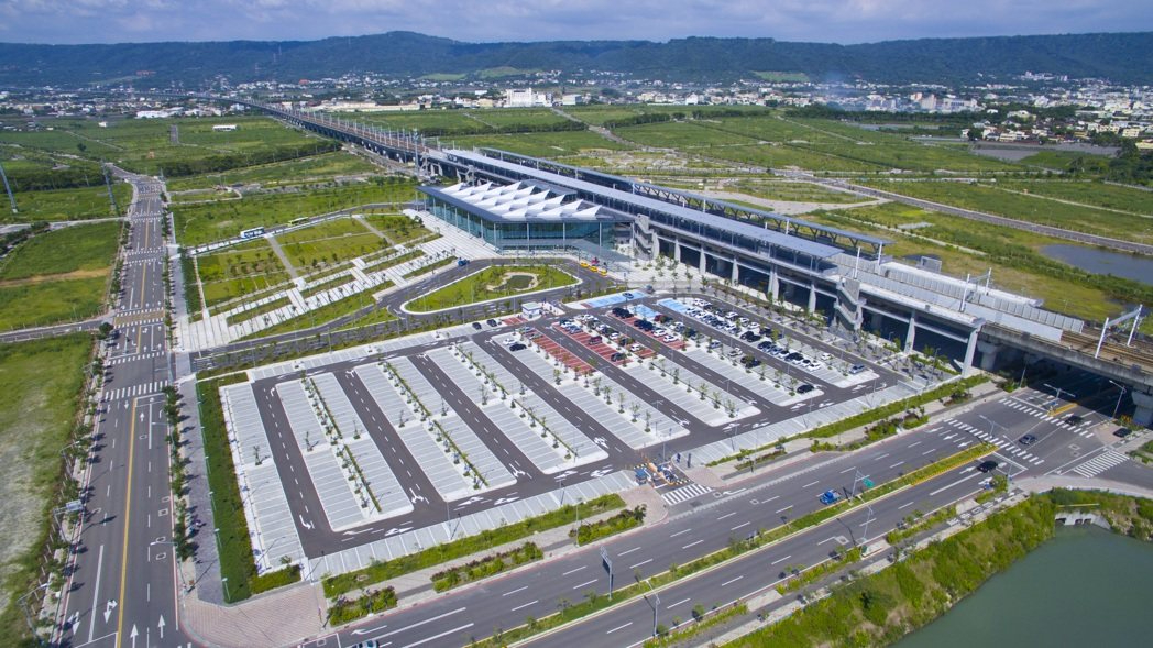 彰化縣政府規劃「高鐵彰化車站特定區樂齡健康產業園區」土地標售案，規劃4筆、總面積達10公頃的土地開發。圖／彰化縣府提供